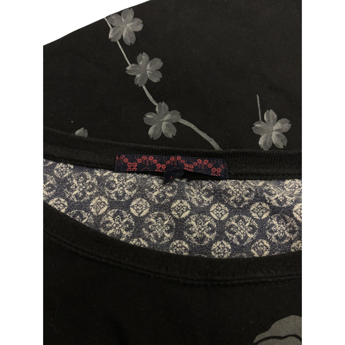Japanese brand black koi print longsleeve T-shirt