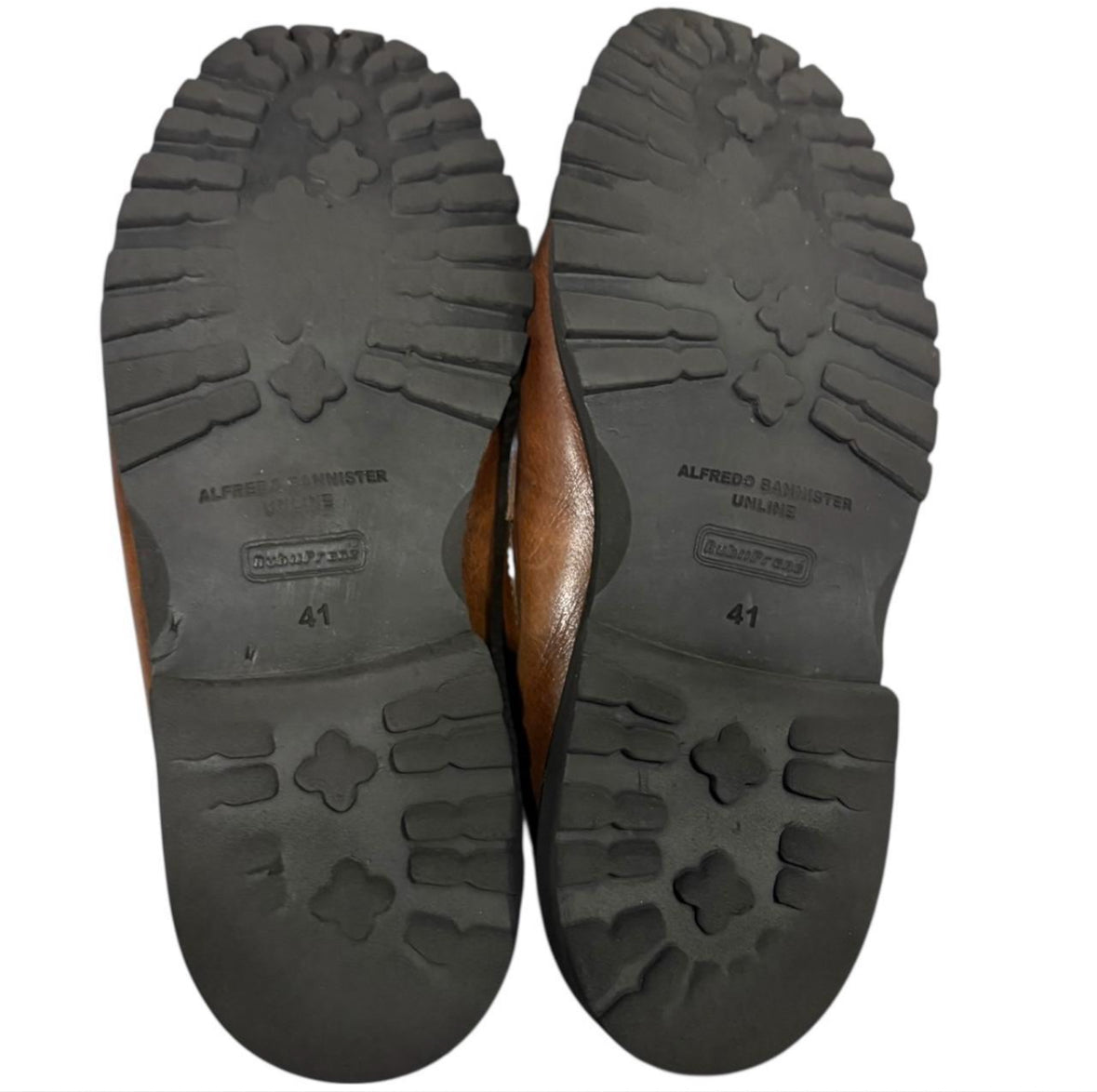 Alfredo Bannister brown leather
loafers metal horsebit buckle