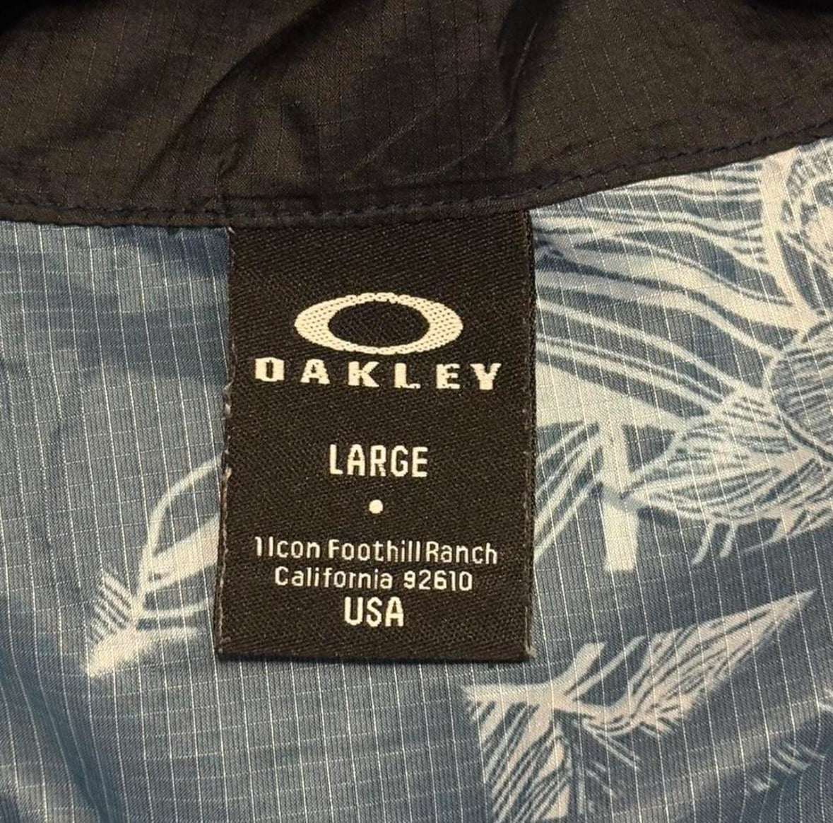 Oakley blue tropical wash windbreaker jacket