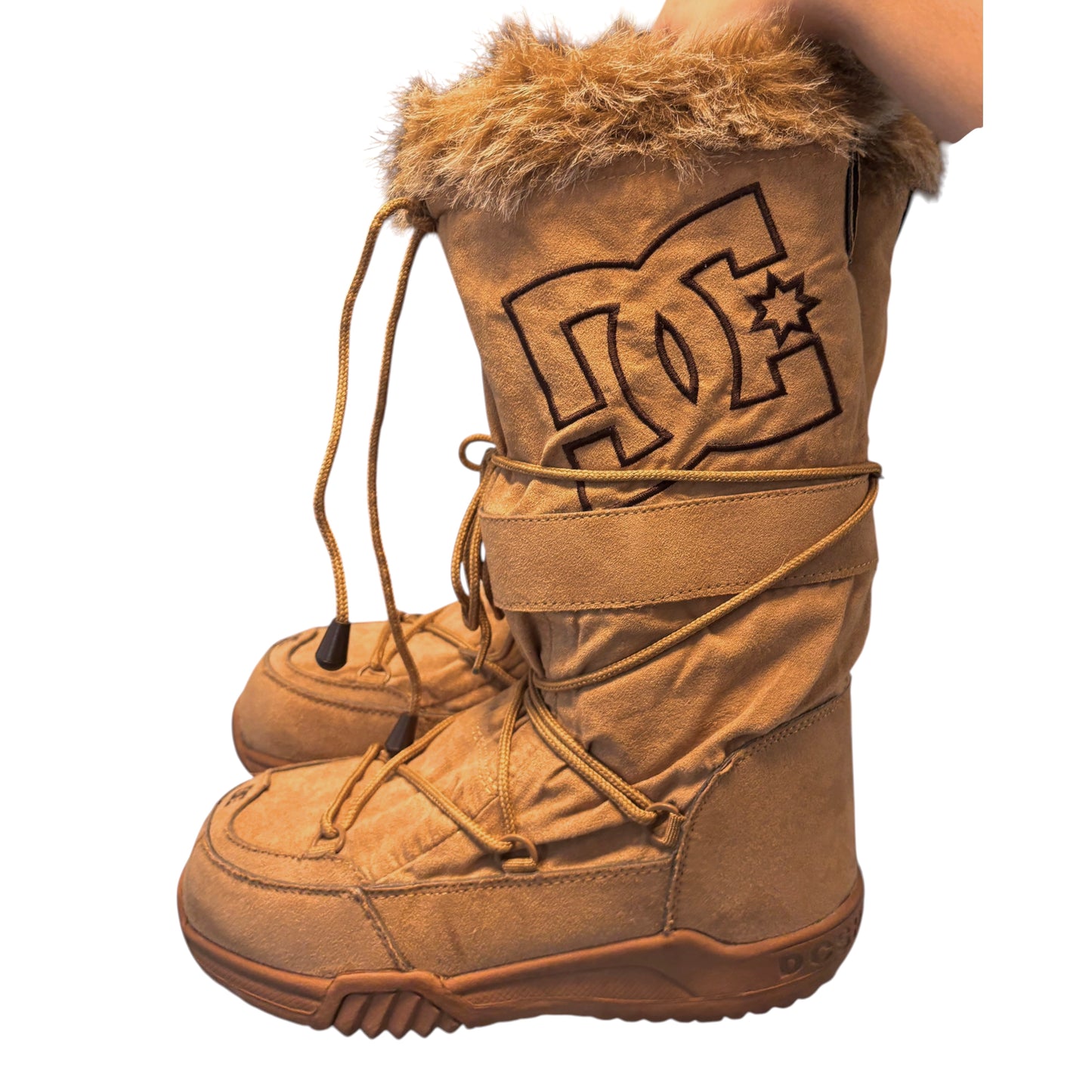 DC light brown suede fur lined chalet boots