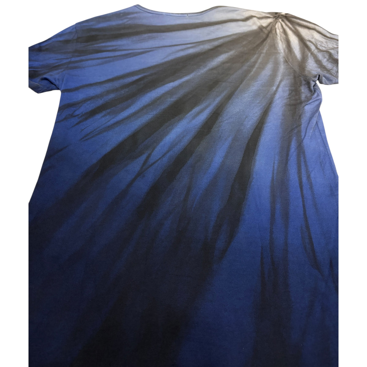 Civarize blue palm tree tropical fade wash V-neck T-shirt