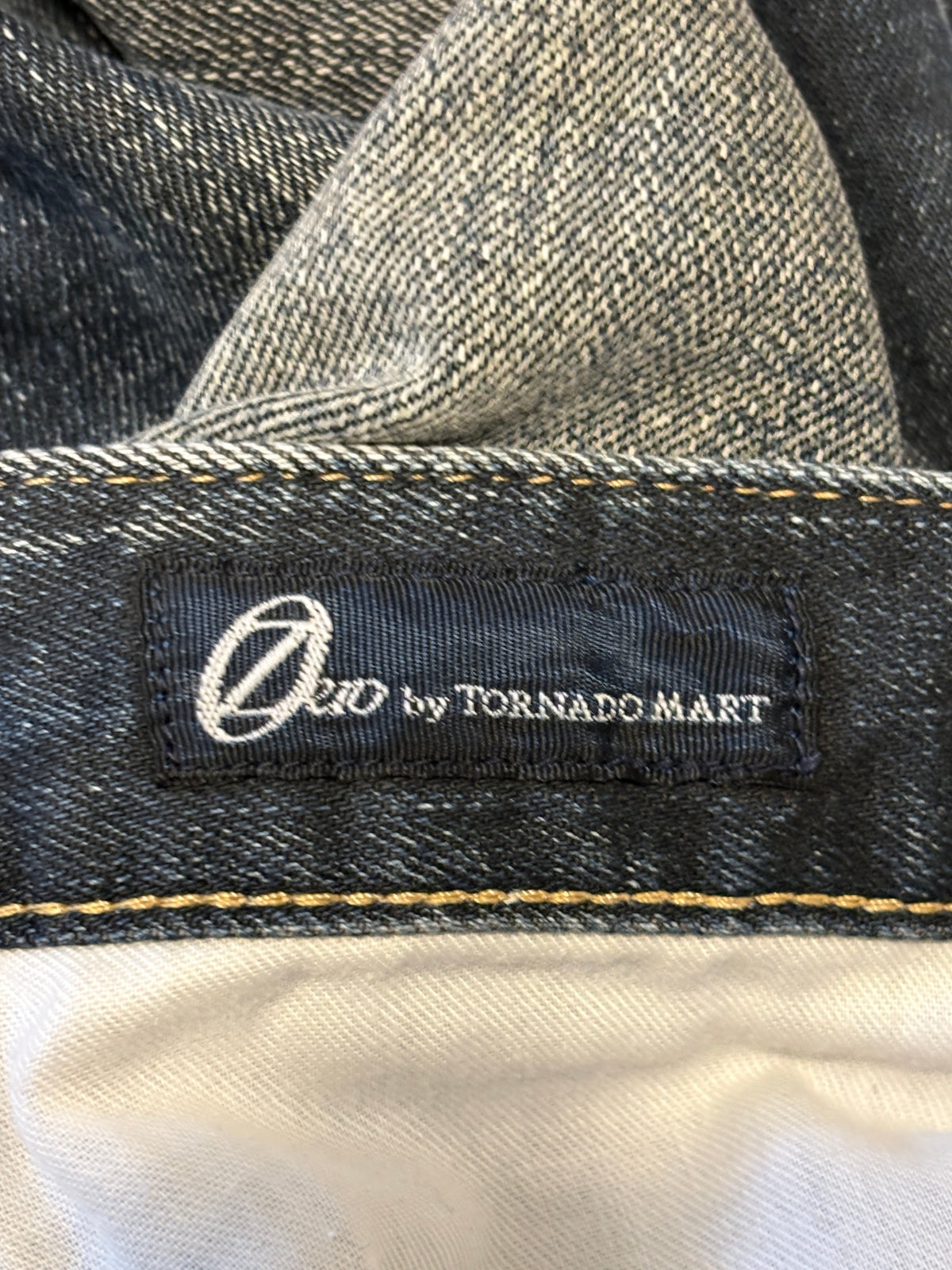 Tornado Mart blue streaked gradient wash distressed denim jeans