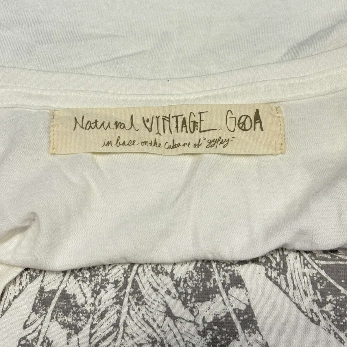 Goa white dreamcatcher necklace tribal print T-shirt