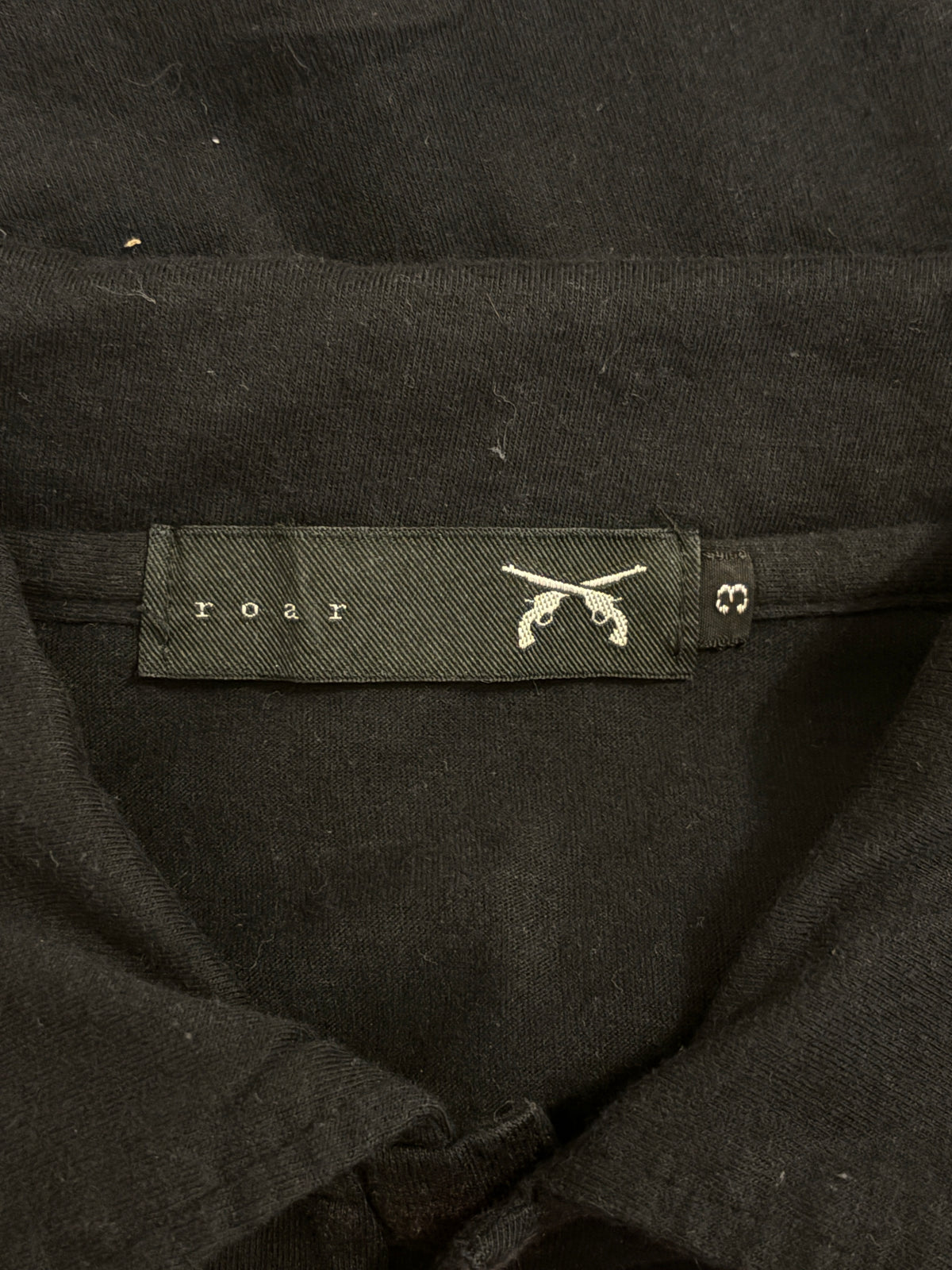 Roarguns embellished logo black polo T-shirt
