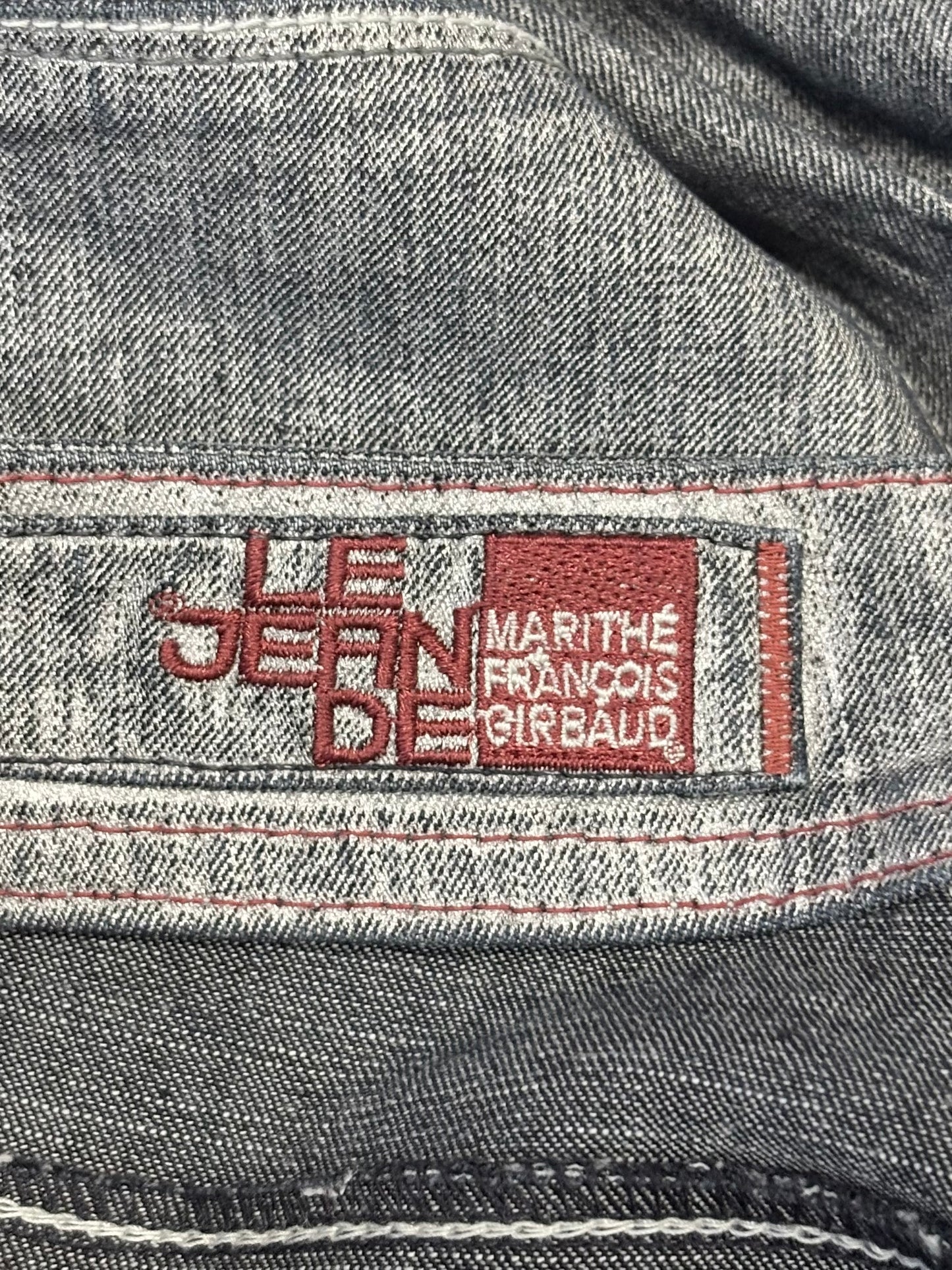 Marithe Francois Girbaud grey jeans w button
bootcuts