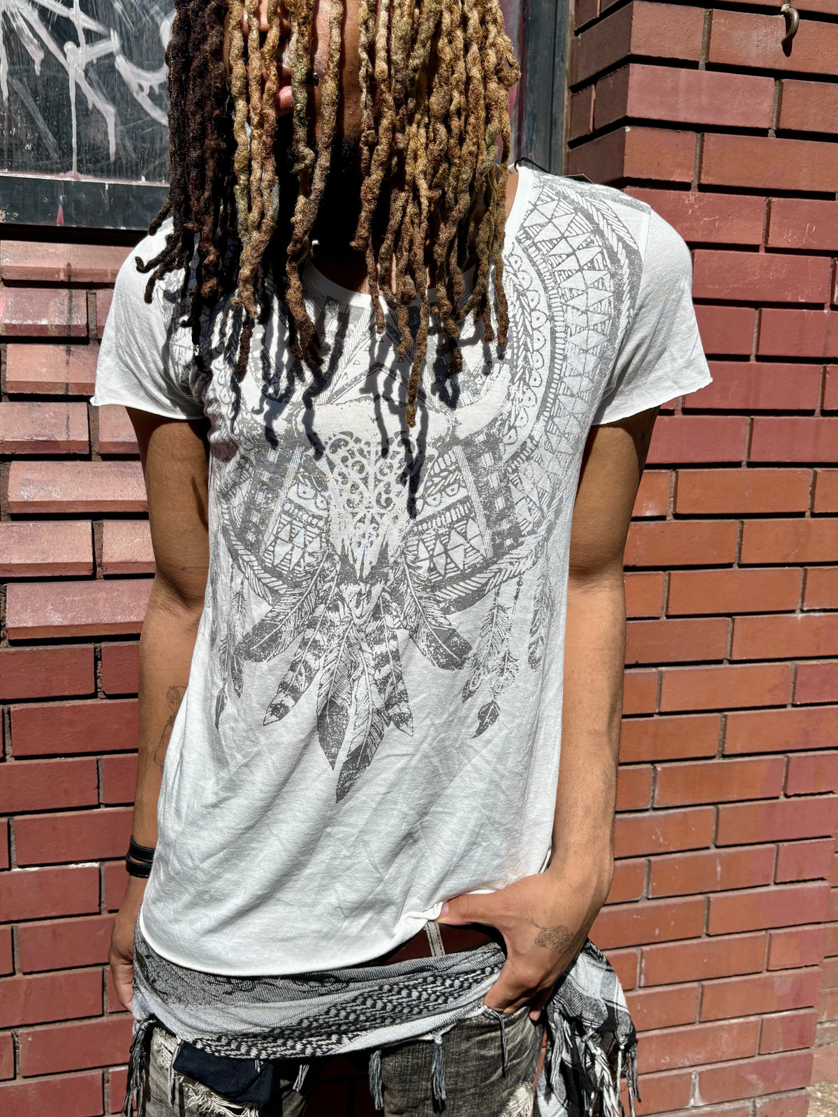 Goa white dreamcatcher necklace tribal print T-shirt