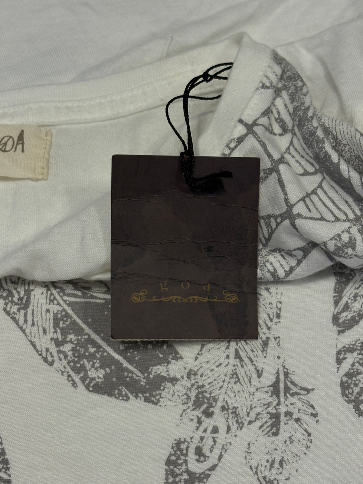 Goa white dreamcatcher necklace tribal print T-shirt