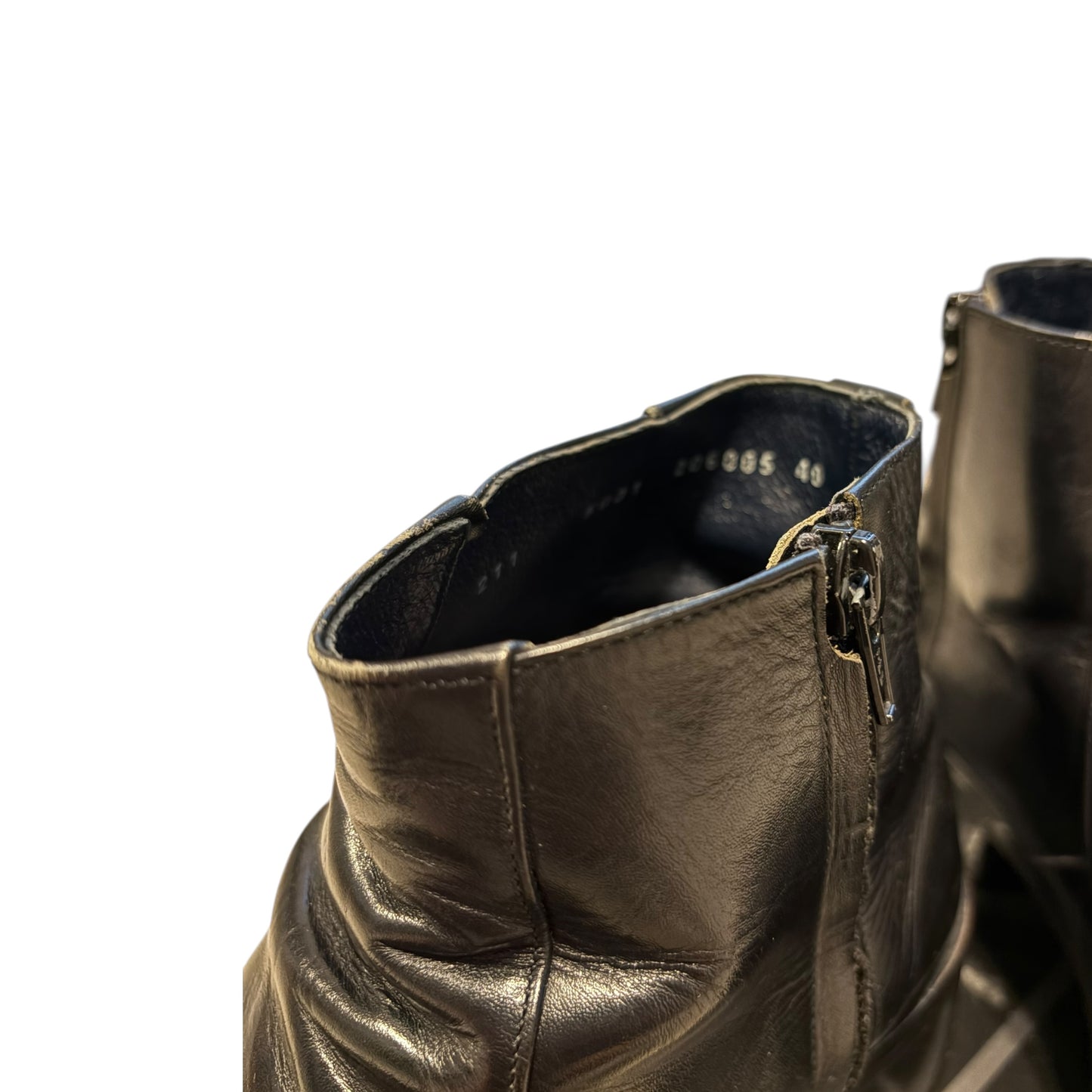 Alfredo Bannister layered crinkle effect leather side zip boots