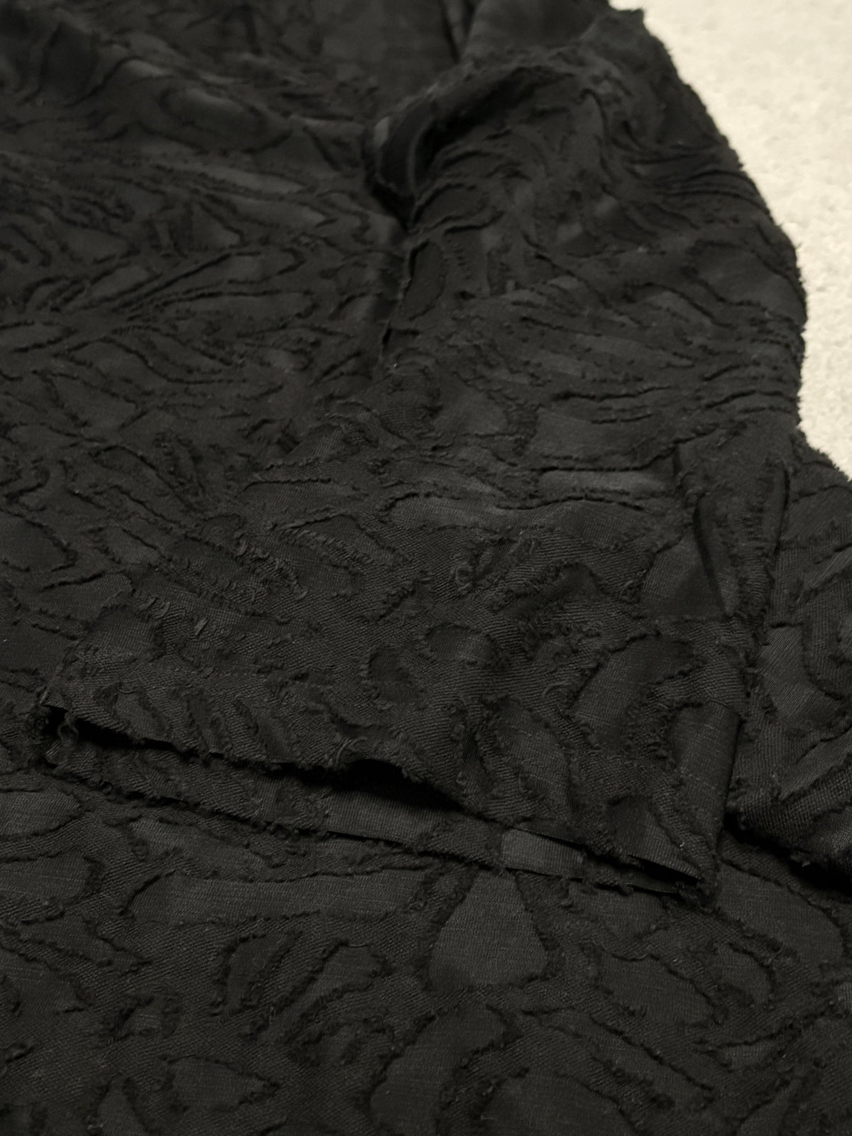 Tornado Mart black web knit layered T-shirt