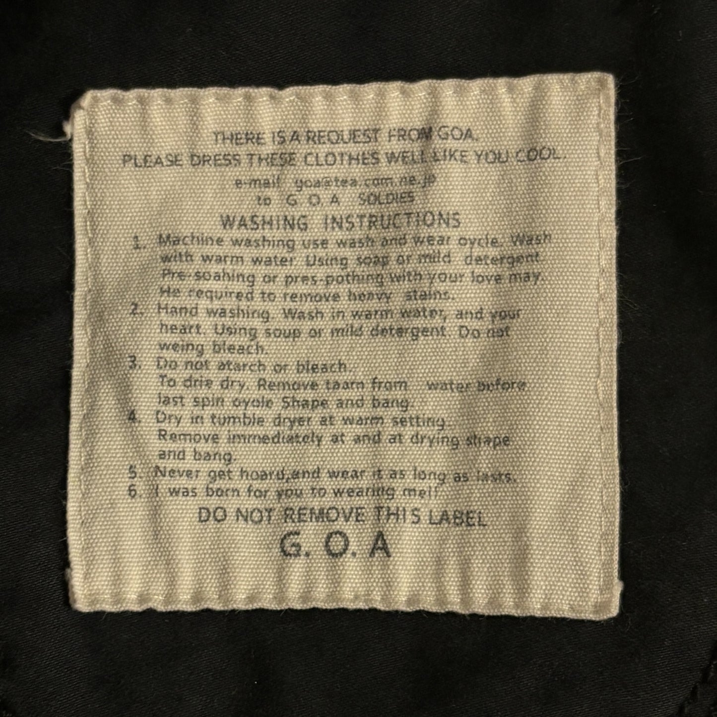 Goa multipocket detailed military jacket w bono hood & tassles