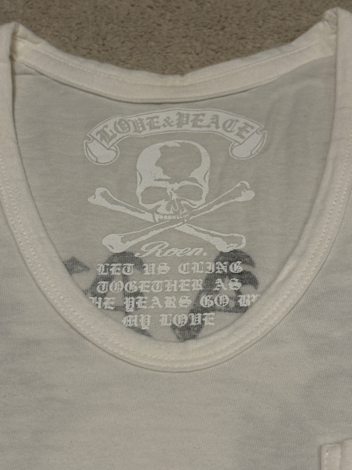 Roen white skull detailed graphic T-shirt