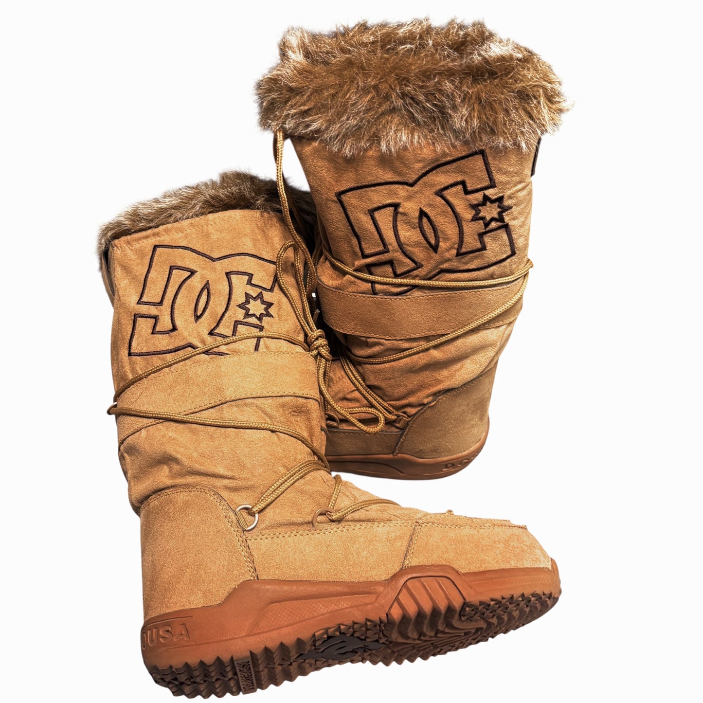 DC light brown suede fur lined chalet boots